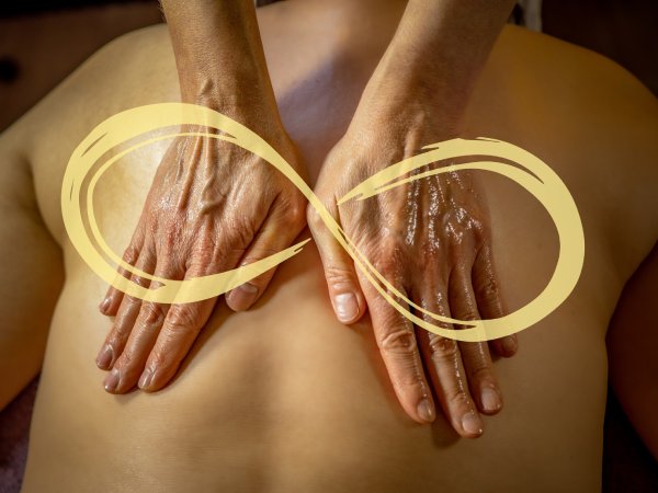 massage modelage lemniscate à Metz, pratique holistique